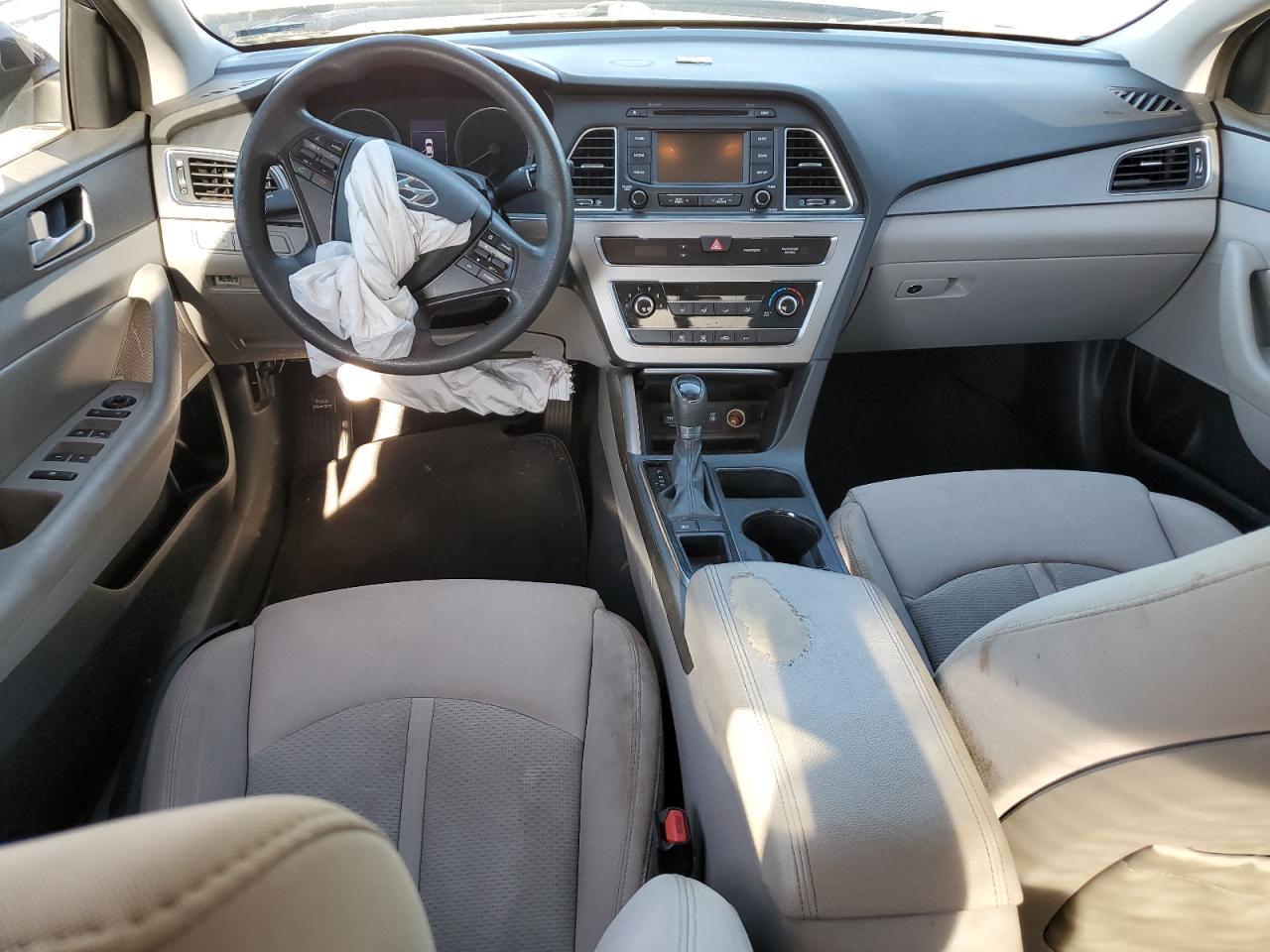 2015 Hyundai Sonata Se VIN: 5NPE24AFXFH156570 Lot: 84220925