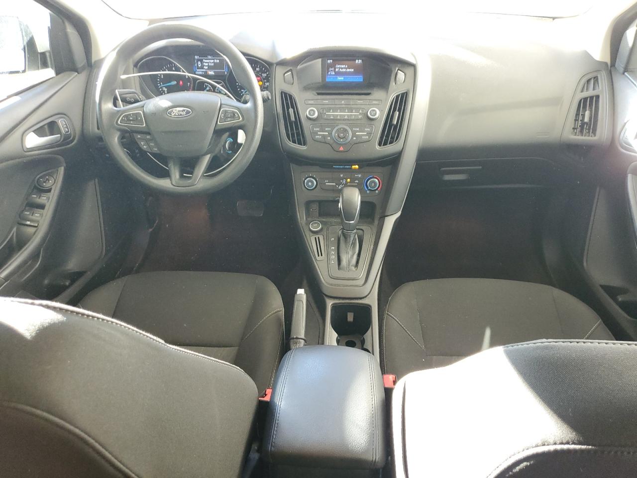 2017 Ford Focus Se VIN: 1FADP3K24HL219959 Lot: 85391585