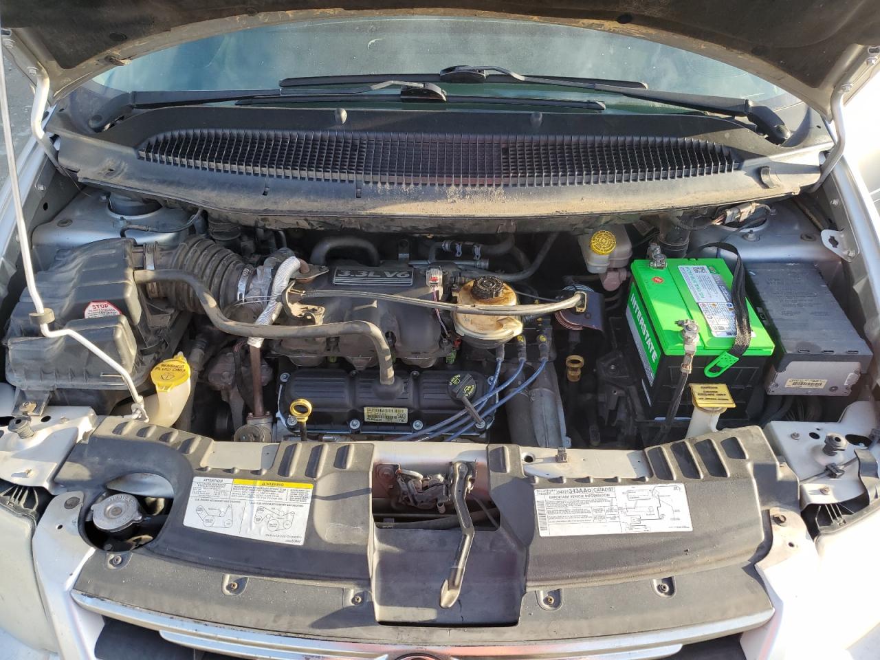 2005 Chrysler Town & Country Lx VIN: 2C4GP44R45R591974 Lot: 82324055