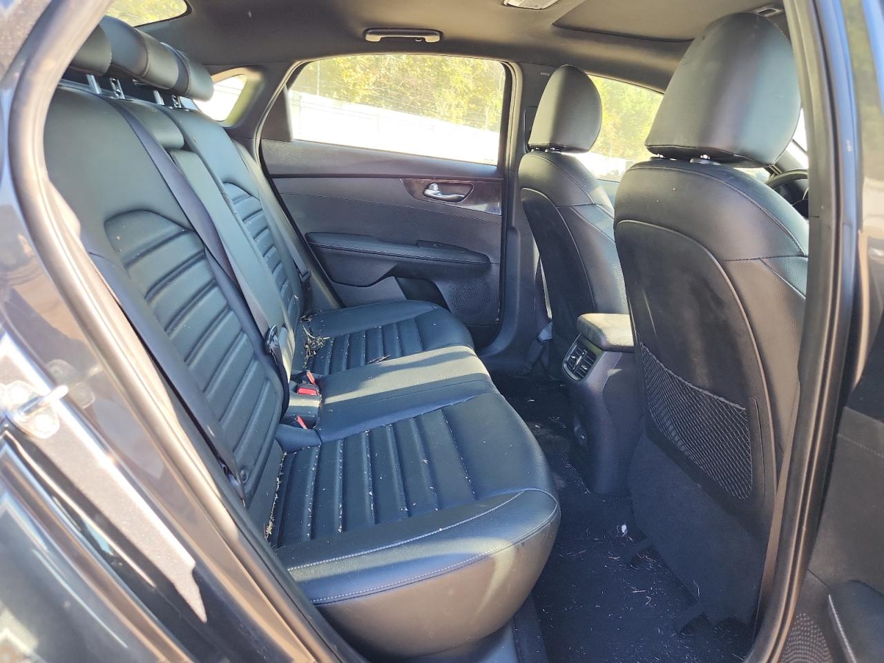 2024 Kia Forte Gt Line VIN: 3KPF54AD6RE769689 Lot: 82464355