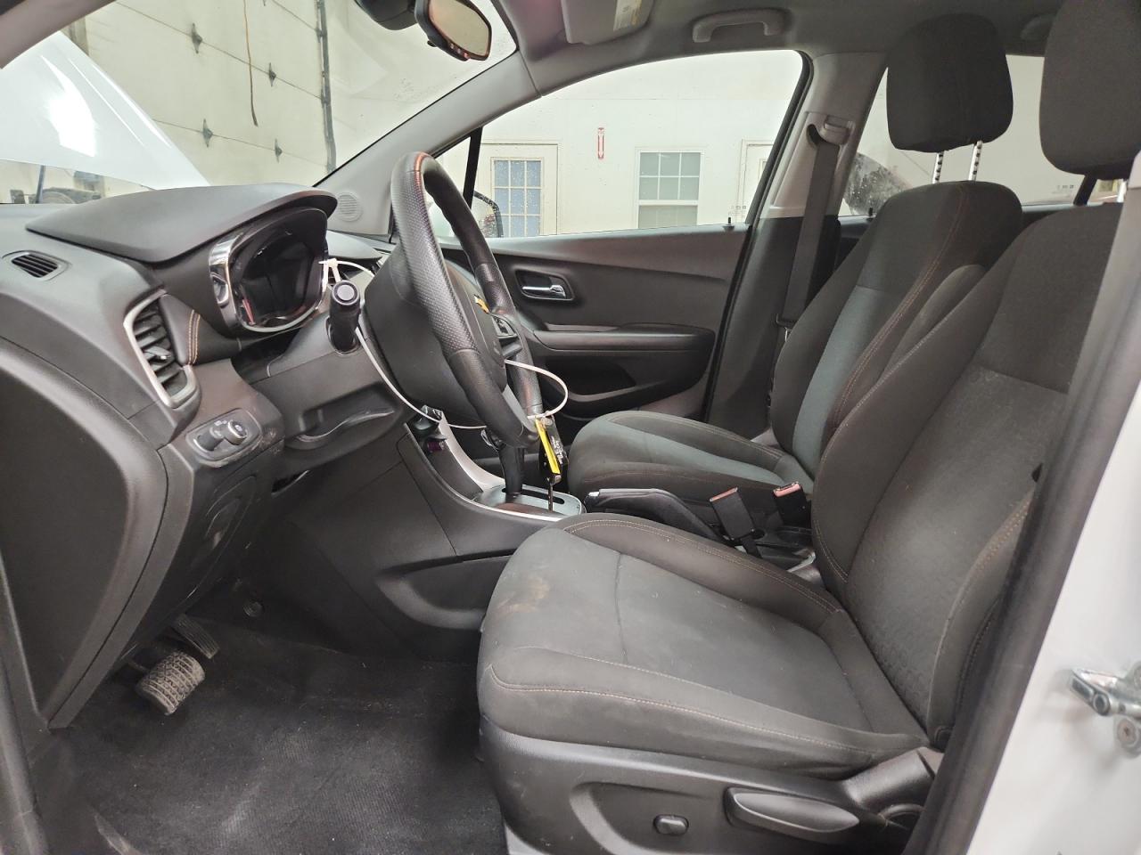 2020 Chevrolet Trax Ls VIN: KL7CJKSB6LB091091 Lot: 86793685