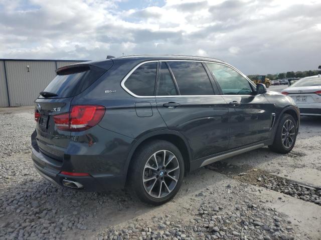 Паркетники BMW X5 2017 Серый
