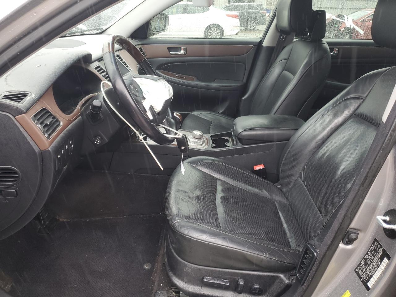 2009 Hyundai Genesis 4.6L VIN: KMHGC46F29U032345 Lot: 90406945