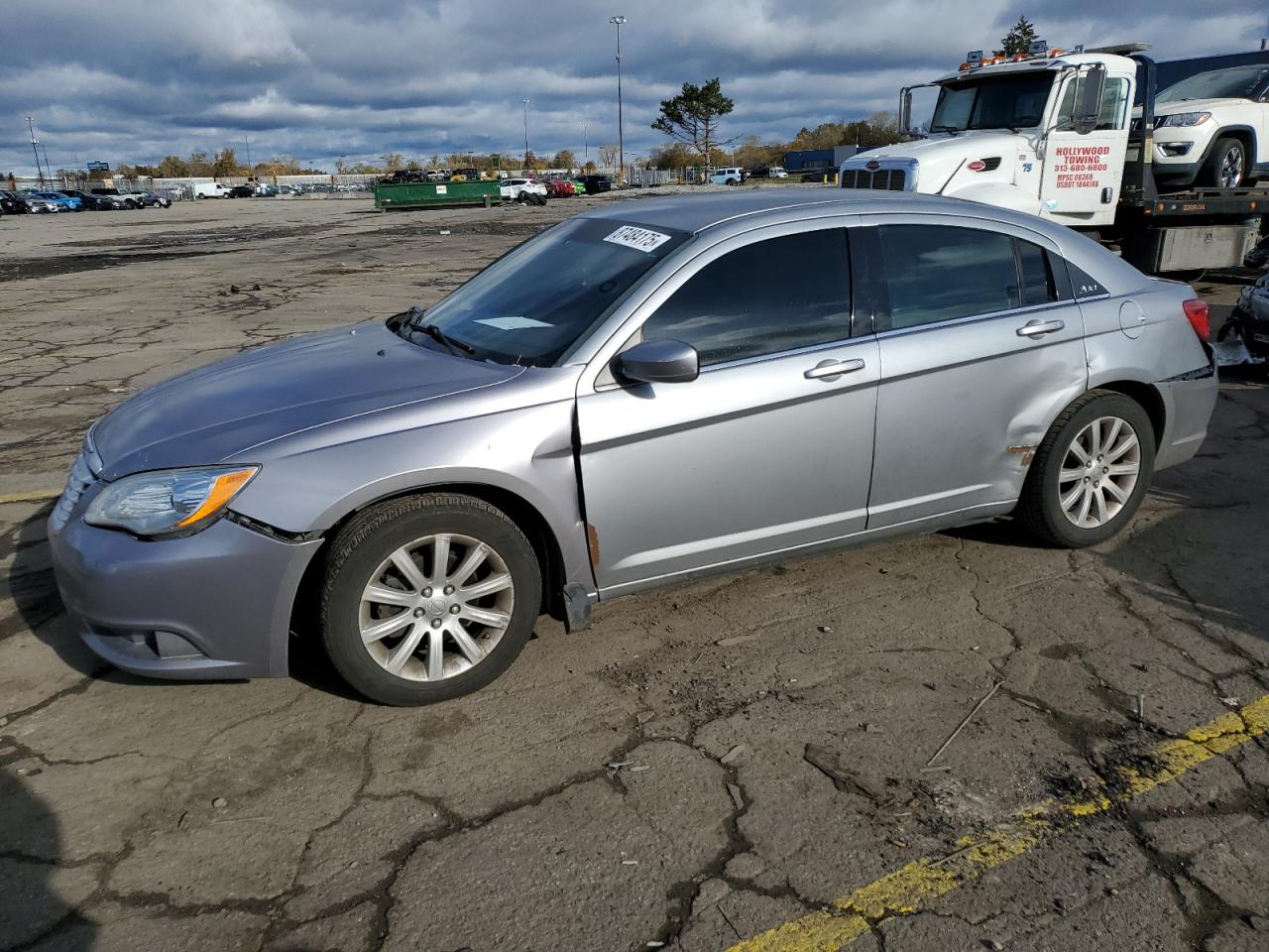 2014 Chrysler 200 Lx silver sedan gas 1C3CCBAB5EN128202 photo #1