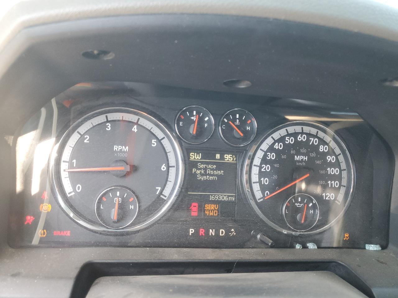 2017 Ram 2500 Laramie VIN: 3C6UR5NL0HG789076 Lot: 84168505