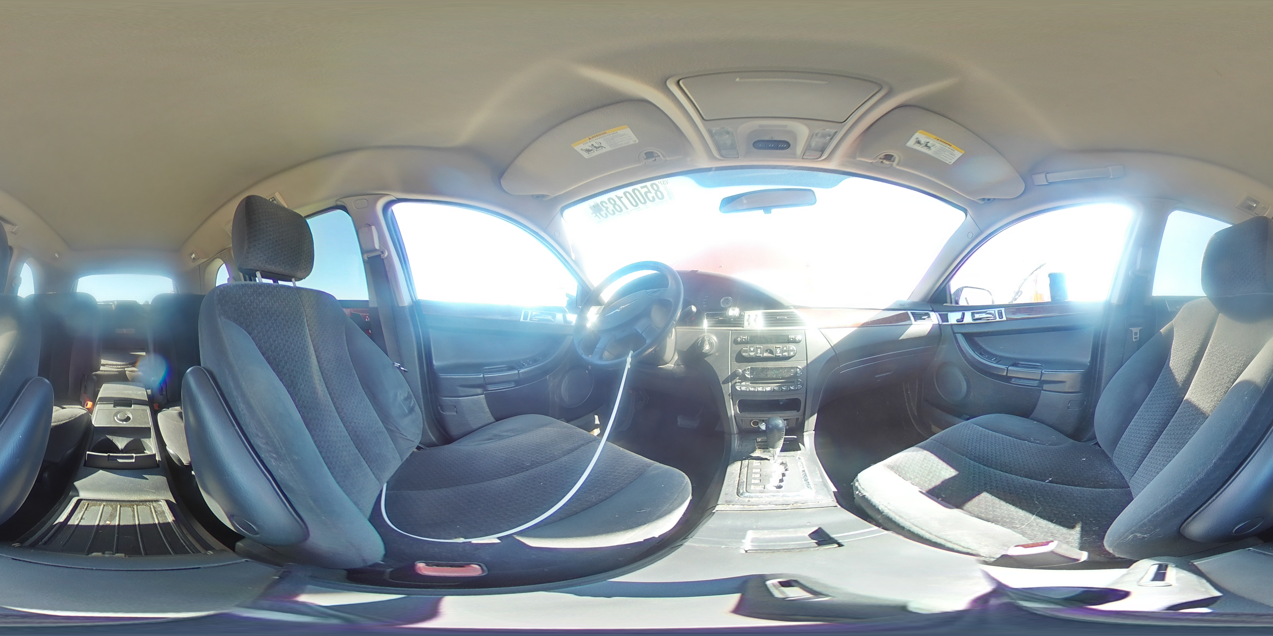 2005 Chrysler Pacifica Touring VIN: 2C4GM68425R387113 Lot: 85001835