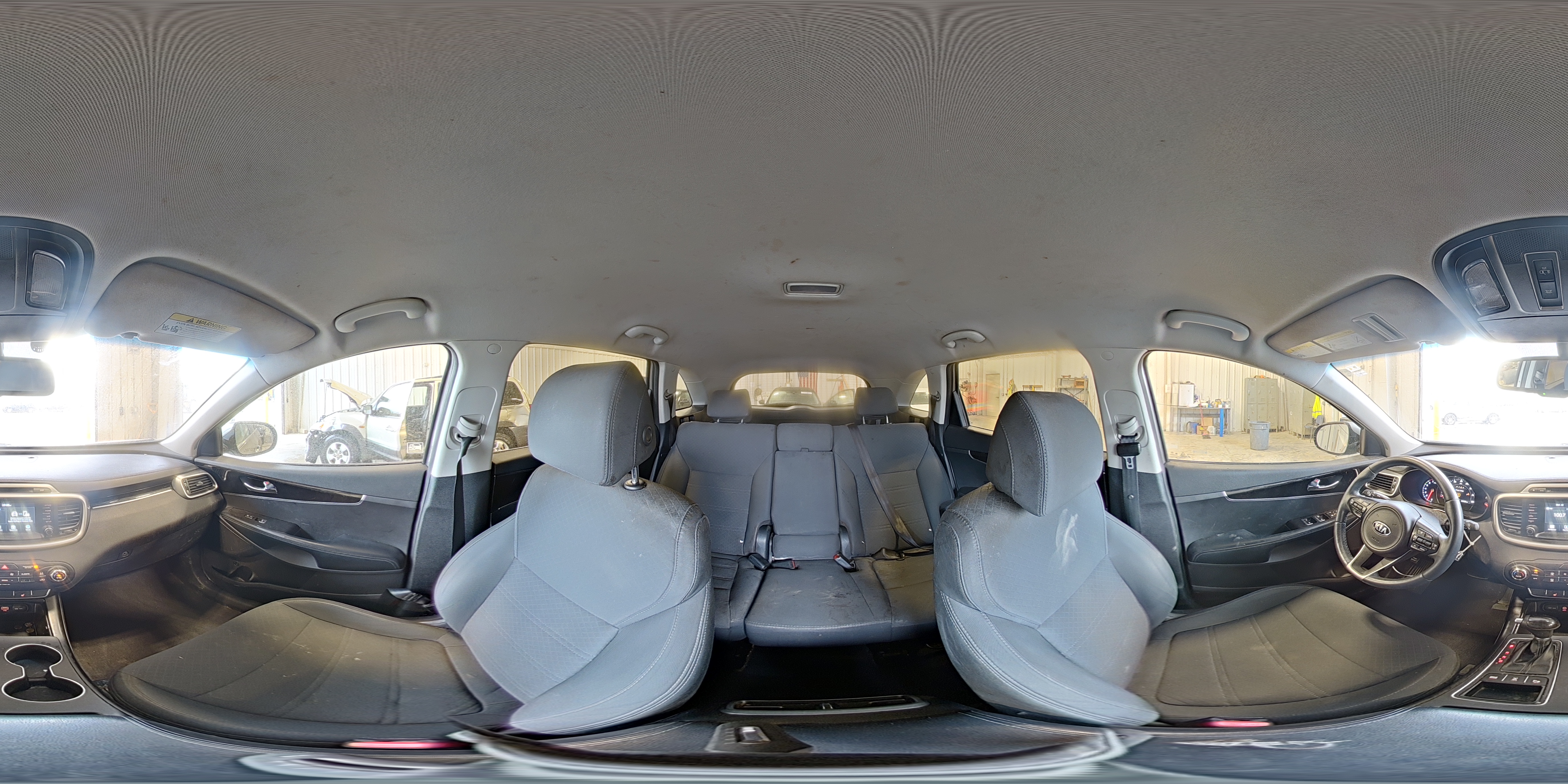 2017 Kia Sorento Lx VIN: 5XYPGDA5XHG321299 Lot: 82328895