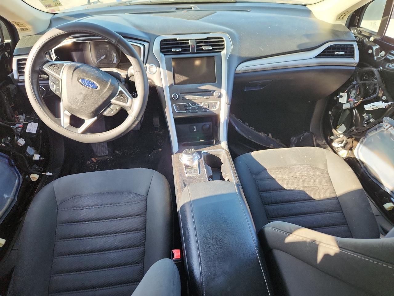 2017 Ford Fusion Se VIN: 3FA6P0HDXHR407127 Lot: 82236935