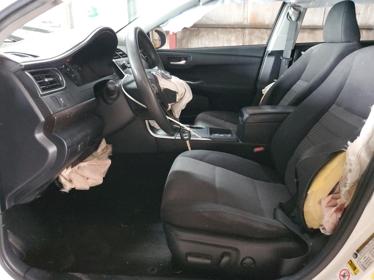 2015 Toyota Camry Le VIN: 4T1BF1FKXFU904540 Lot: 86334445