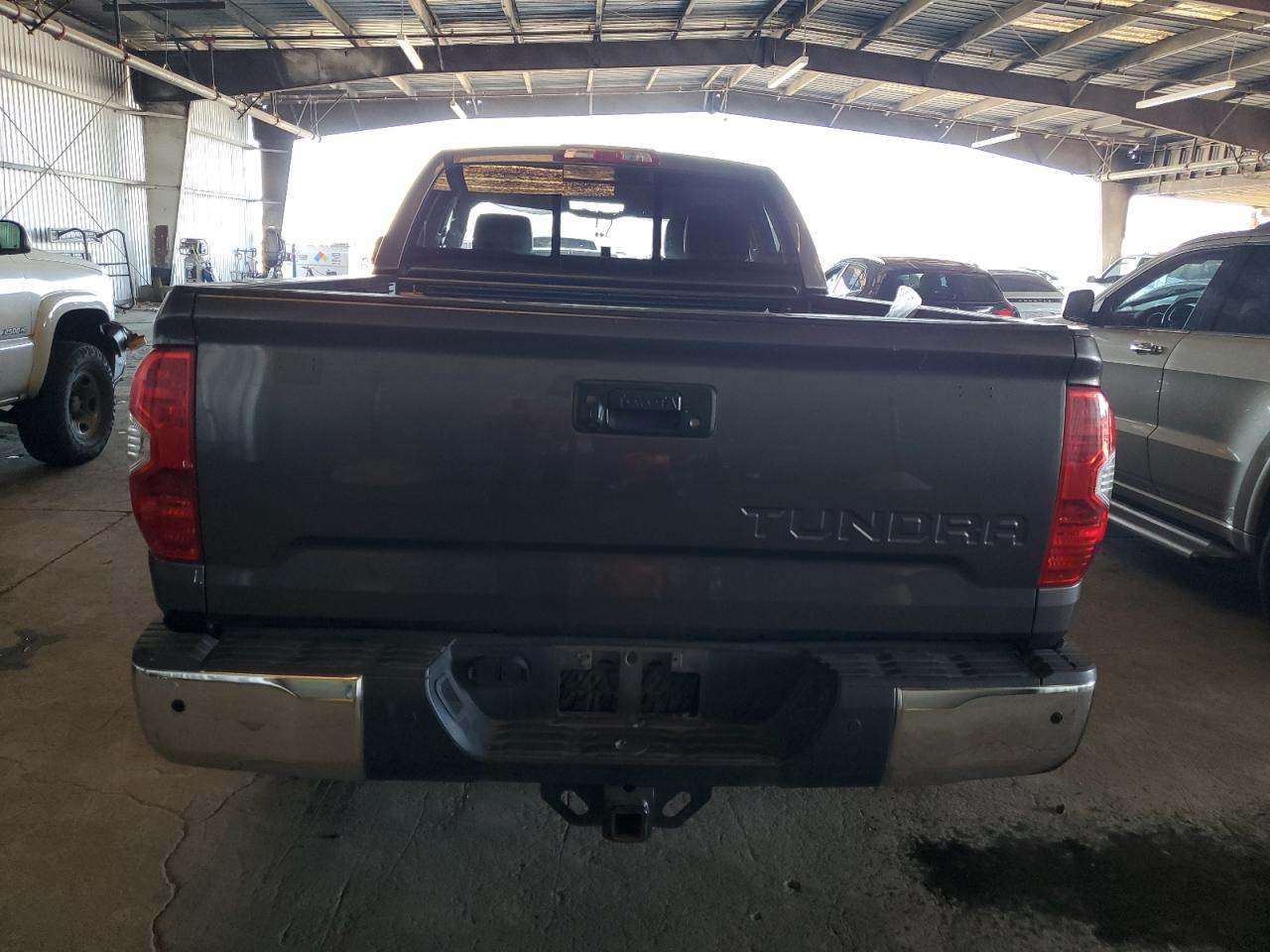 2014 Toyota Tundra Double Cab Limited VIN: 5TFBY5F15EX368719 Lot: 81993045