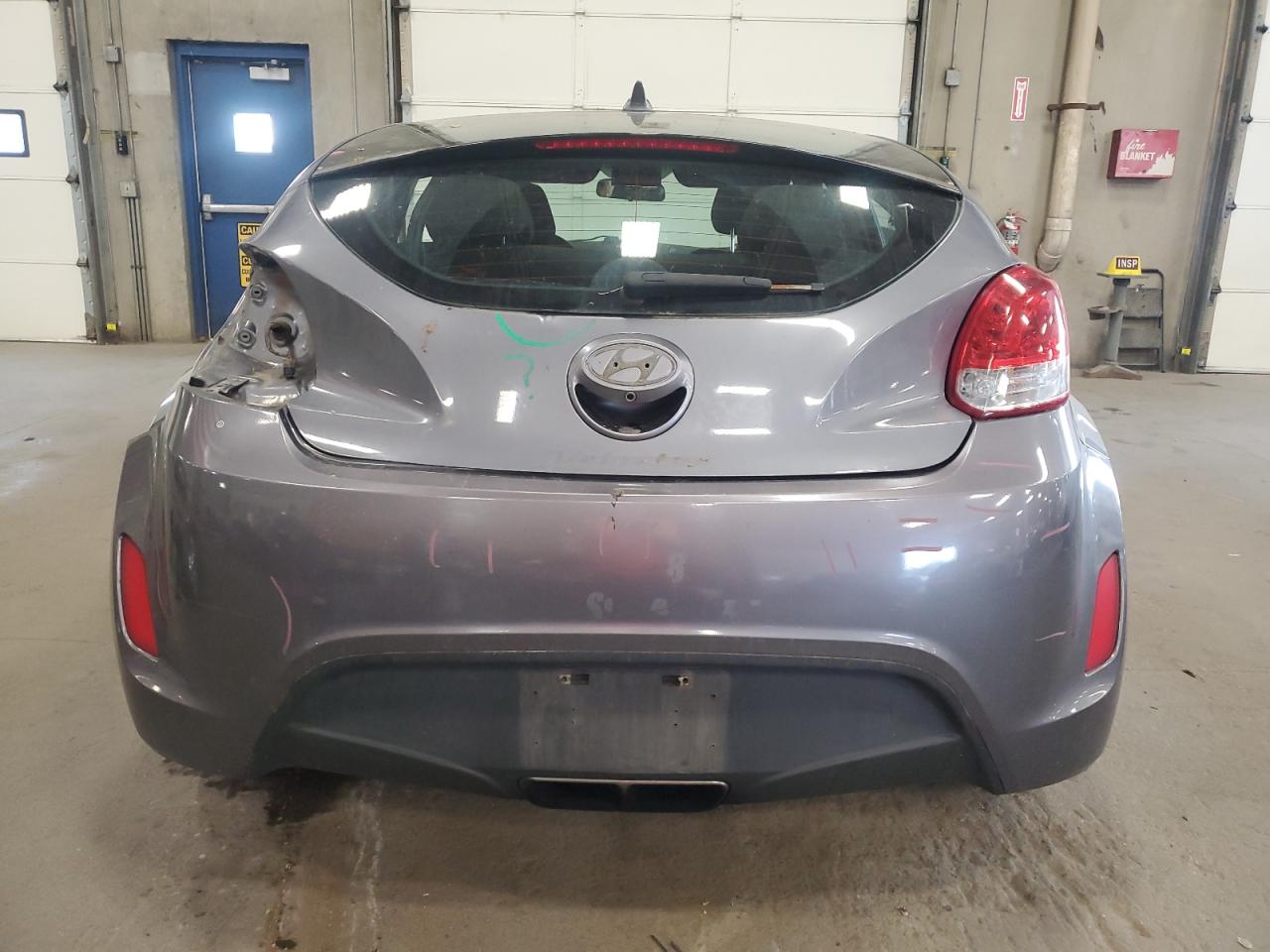 2017 Hyundai Veloster VIN: KMHTC6AD2HU310787 Lot: 85171325