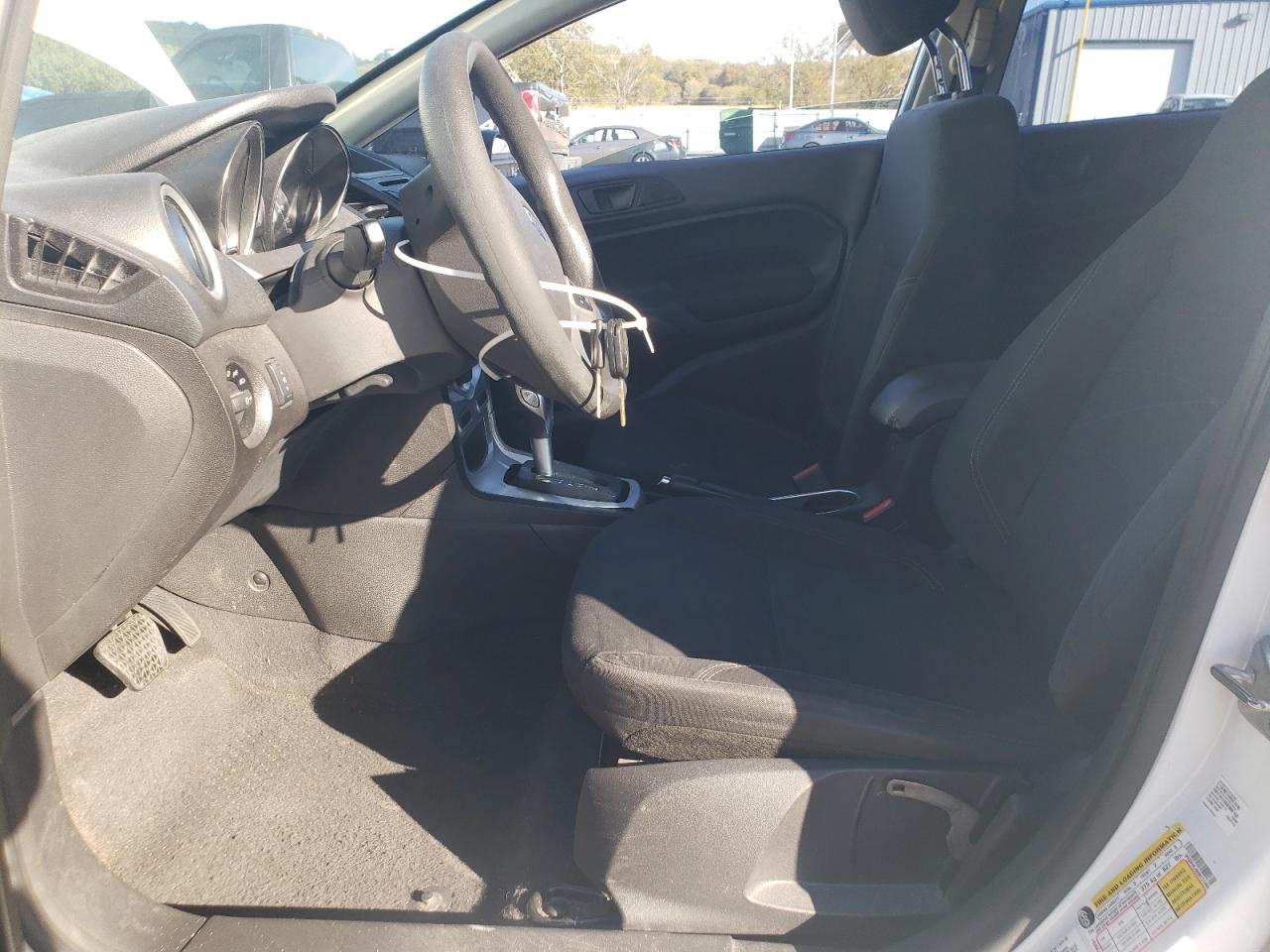 2017 Ford Fiesta Se VIN: 3FADP4EJ9HM131965 Lot: 89544025