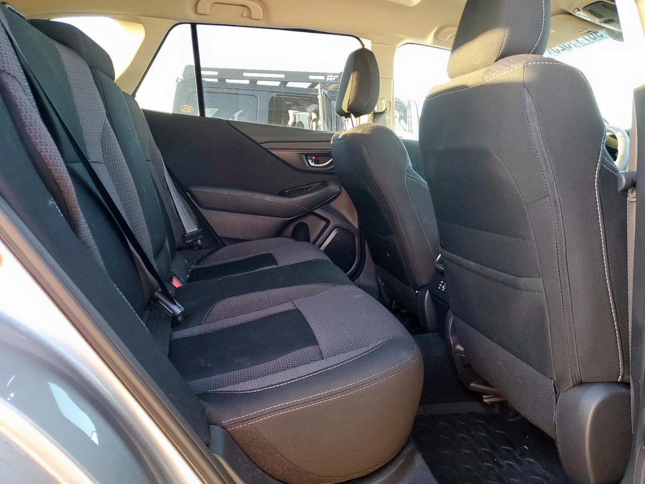 2025 Subaru Outback Premium VIN: 4S4BTACC8S3114045 Lot: 90711325