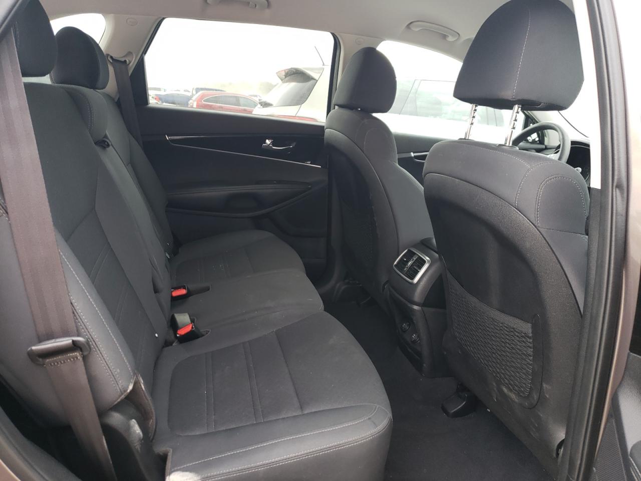 2019 Kia Sorento Lx VIN: 5XYPG4A58KG580039 Lot: 85166055