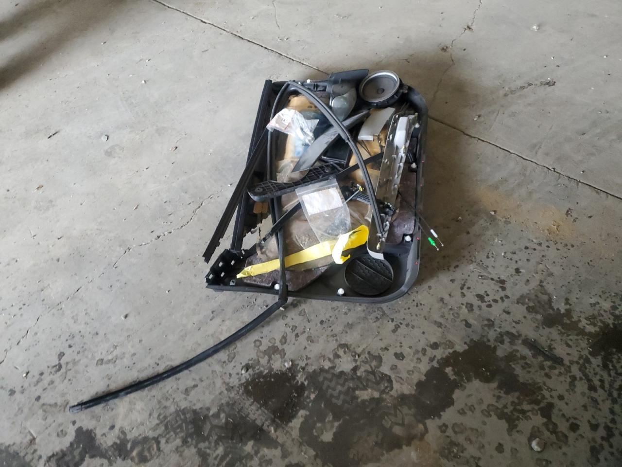 2009 Toyota Yaris VIN: JTDJT903695262535 Lot: 82451295