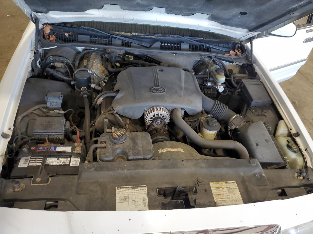 1999 Mercury Grand Marquis Gs VIN: 2MEFM74W5XX633769 Lot: 85715155