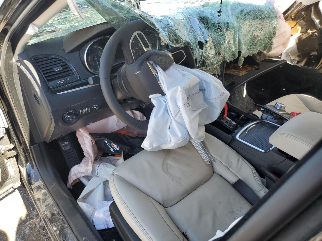 2023 Chrysler 300 Touring L VIN: 2C3CCADG2PH706799 Lot: 86160935