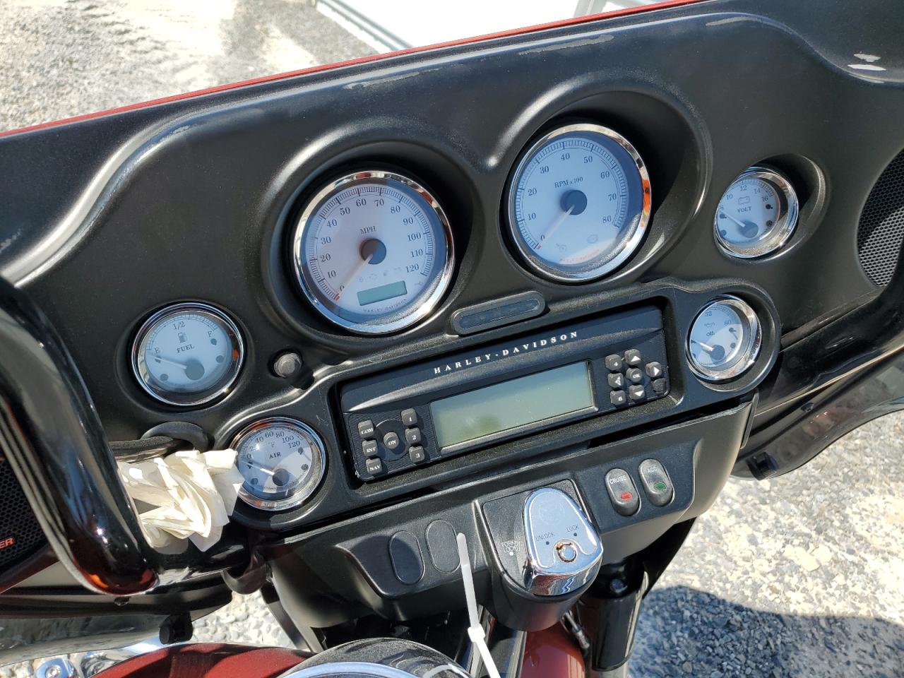 2011 Harley-Davidson Flhx VIN: 1HD1KBM16BB612223 Lot: 84015935
