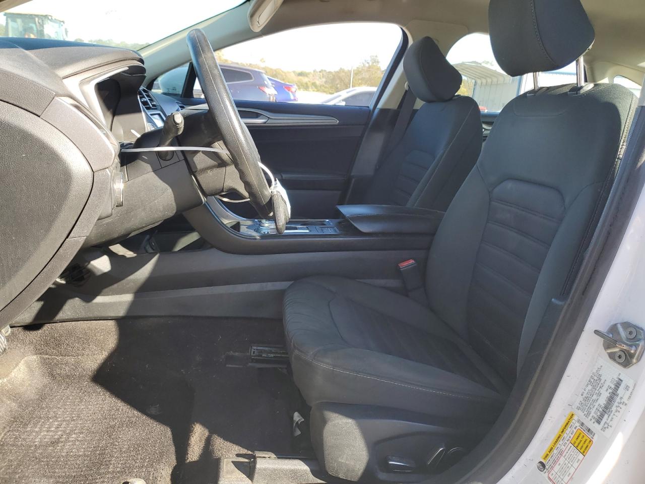 2020 Ford Fusion Se VIN: 3FA6P0HD2LR251285 Lot: 87306875