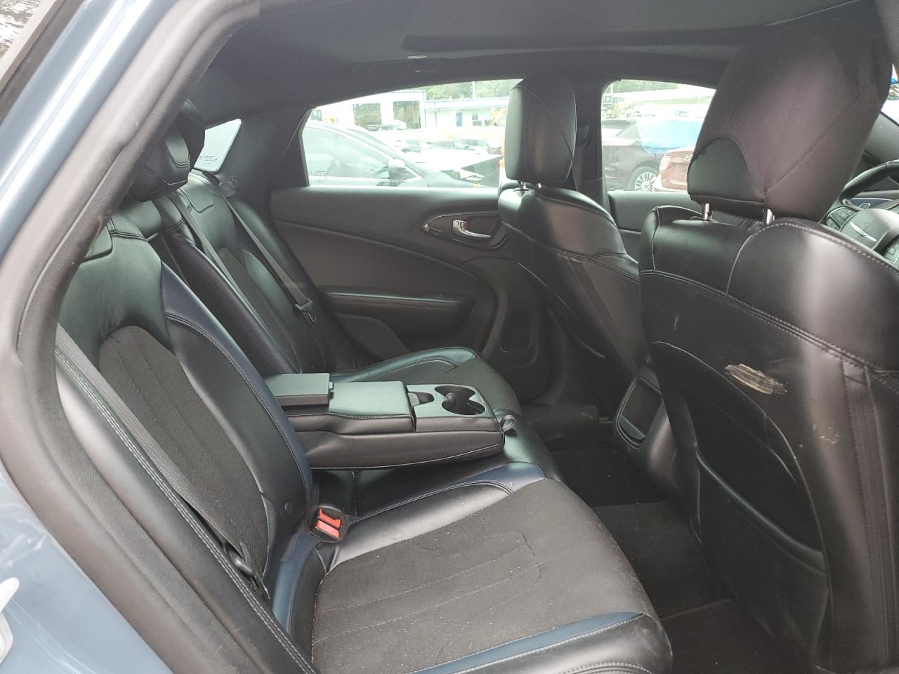 2015 Chrysler 200 S VIN: 1C3CCCBG6FN673309 Lot: 85573655
