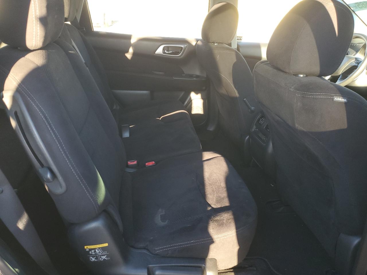 2014 Nissan Pathfinder S VIN: 5N1AR2MM4EC723354 Lot: 81950565