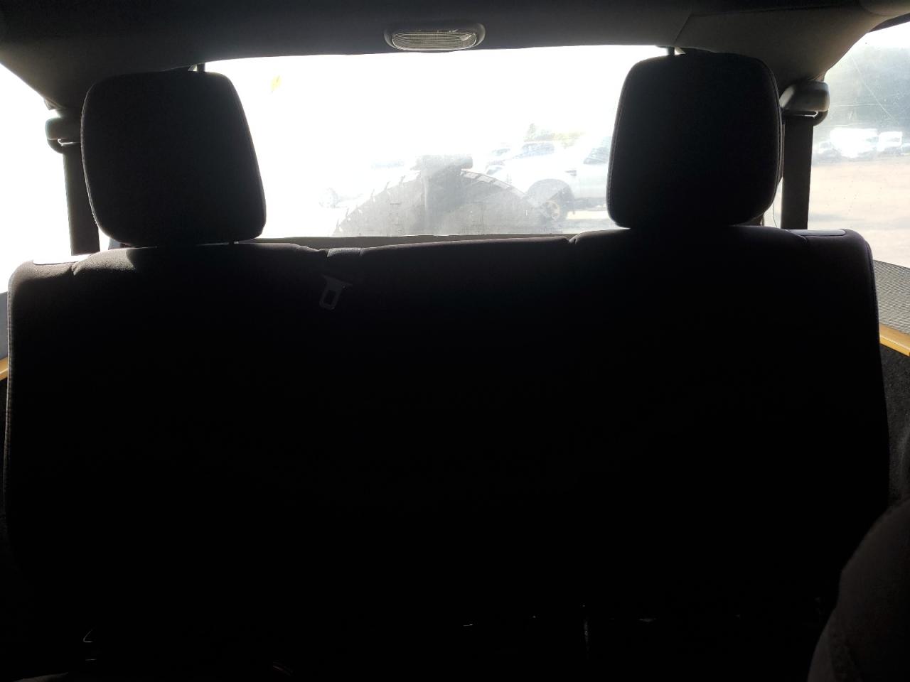 2013 Jeep Wrangler Unlimited Sport VIN: 1C4BJWDG5DL643710 Lot: 86104905