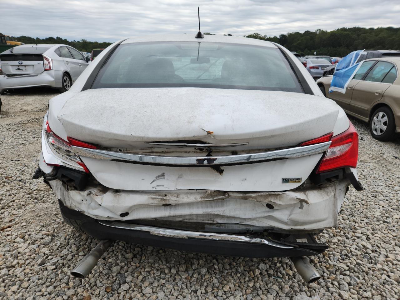 2013 Chrysler 200 Limited VIN: 1C3CCBCG6DN573202 Lot: 85138605