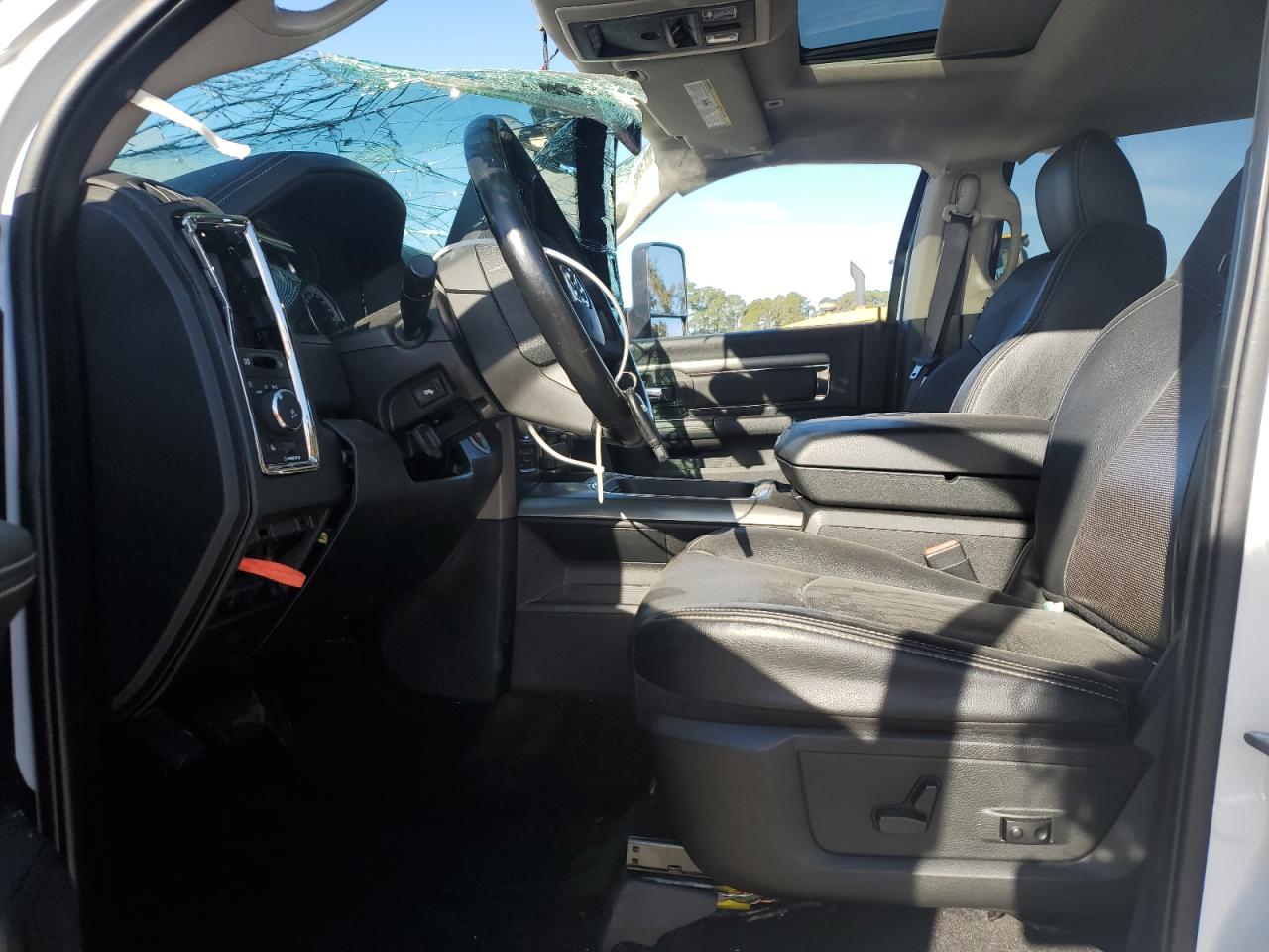 2017 Ram 1500 Sport VIN: 1C6RR7MT1HS698653 Lot: 82311495