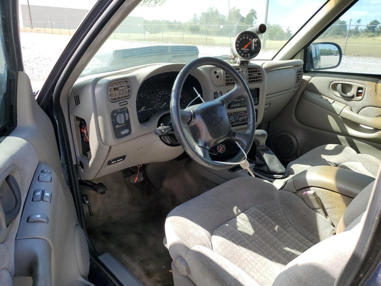 2002 Chevrolet Blazer VIN: 1GNCS18W92K117340 Lot: 84865105