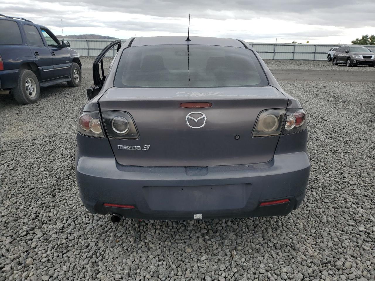 2007 Mazda 3 I VIN: JM1BK12F771729739 Lot: 84000475