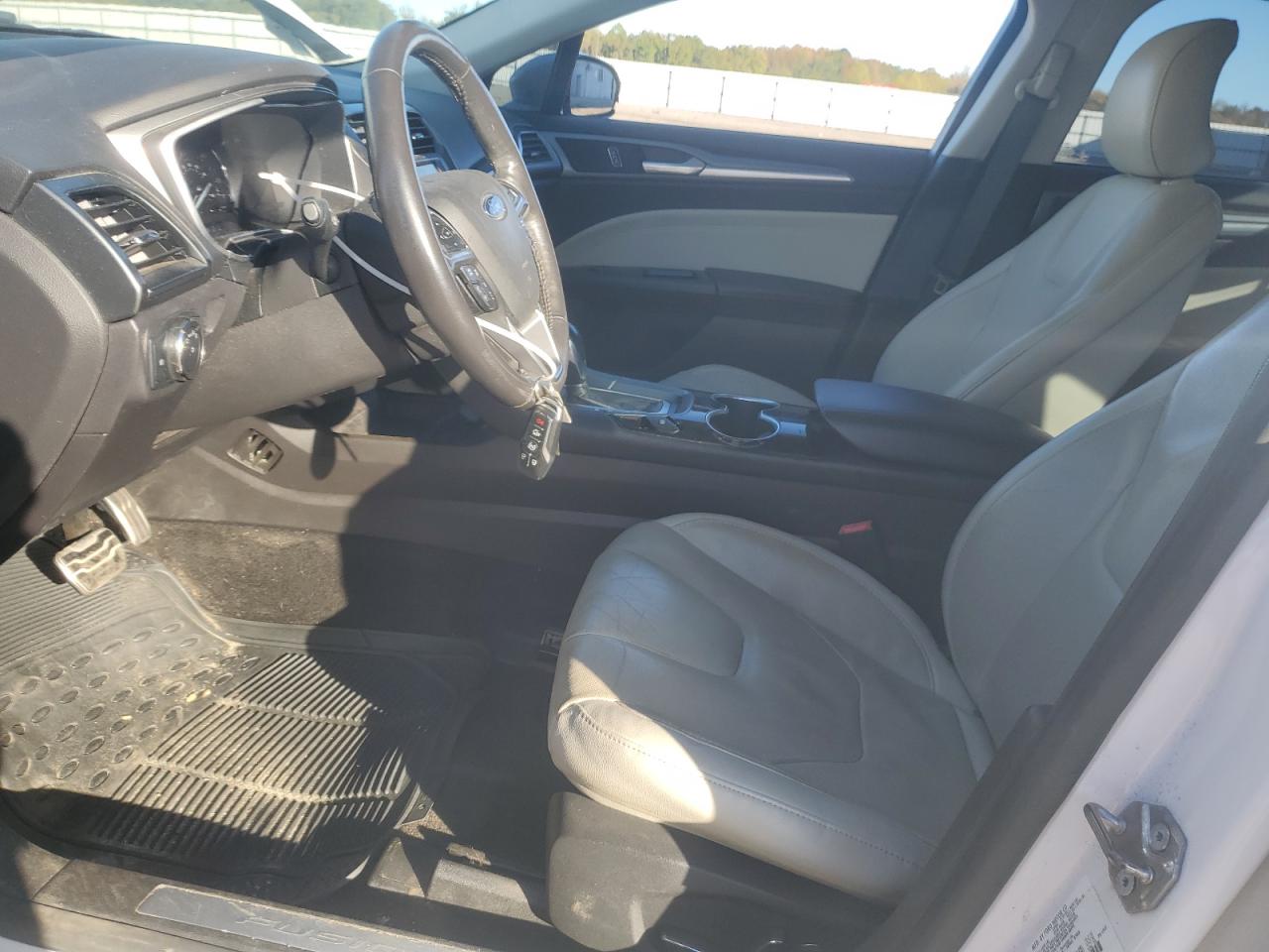 2015 Ford Fusion Titanium Hev VIN: 3FA6P0SUXFR220481 Lot: 82611635