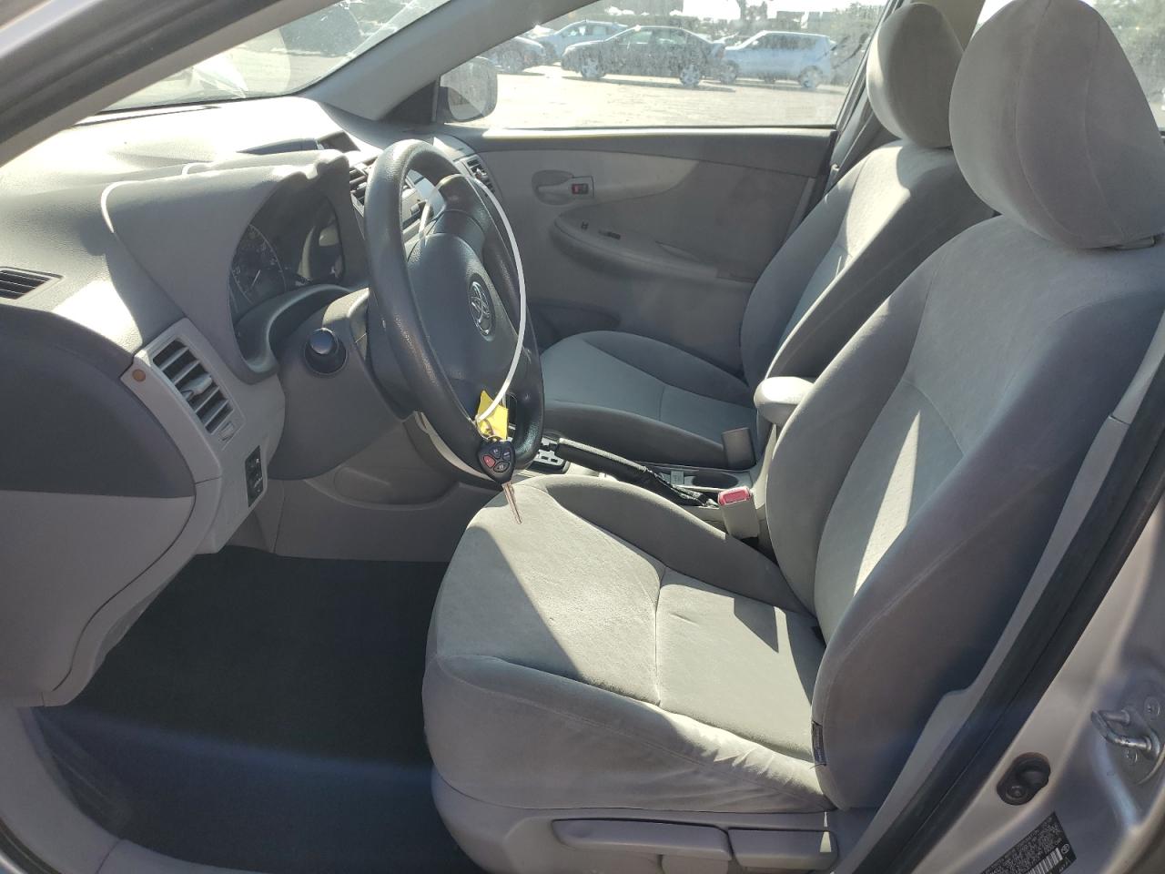 2009 Toyota Corolla Base VIN: JTDBL40E79J017713 Lot: 90892805