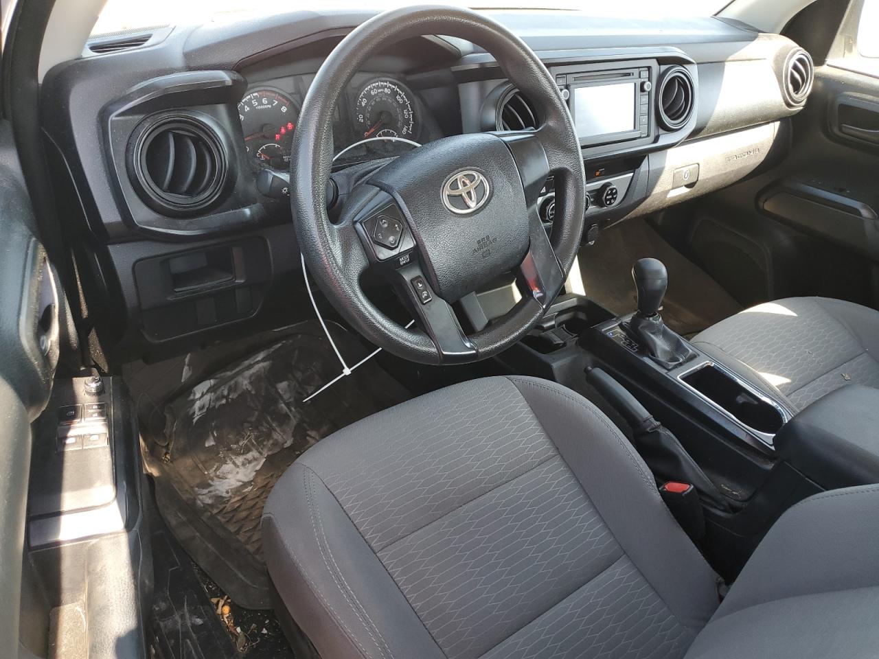 2017 Toyota Tacoma Access Cab VIN: 5TFRX5GN8HX080653 Lot: 85846035