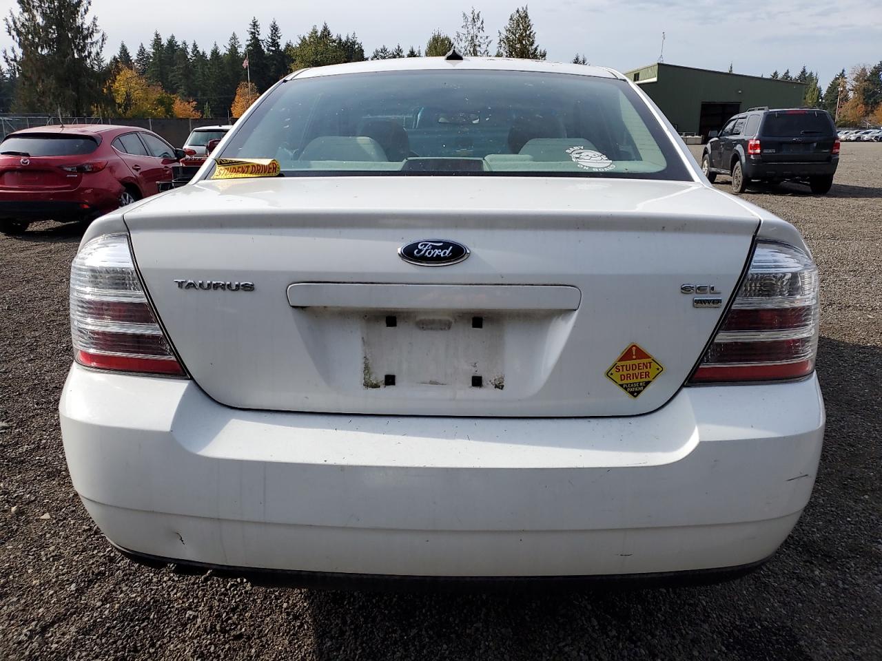 2008 Ford Taurus Sel VIN: 1FAHP27W18G170073 Lot: 82338625