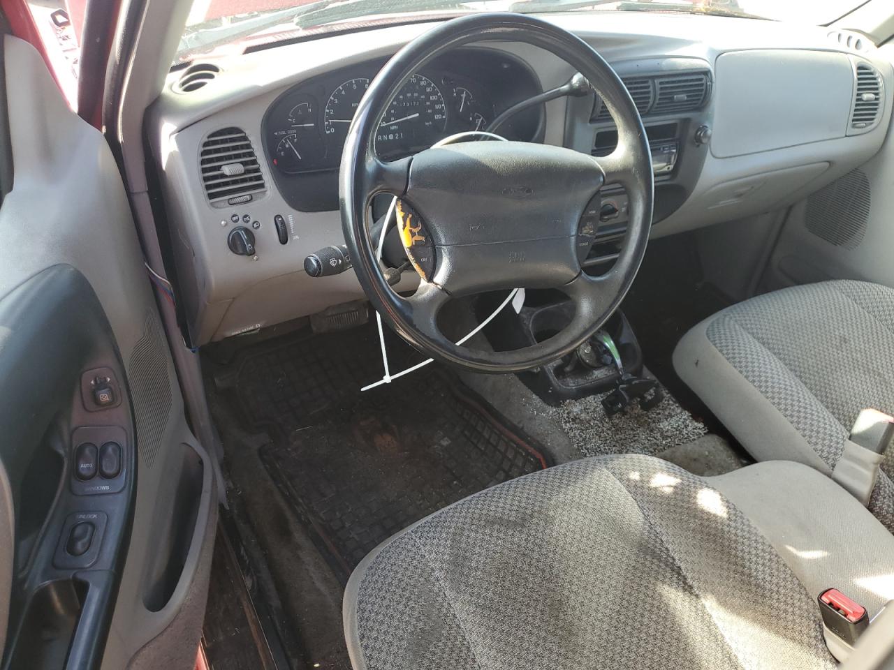 1998 Ford Ranger Super Cab VIN: 1FTYR14X3WPA09166 Lot: 87314325