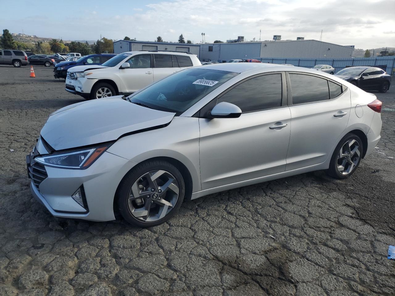 2019 Hyundai Elantra Se silver null gas KMHD74LFXKU782707 photo #1