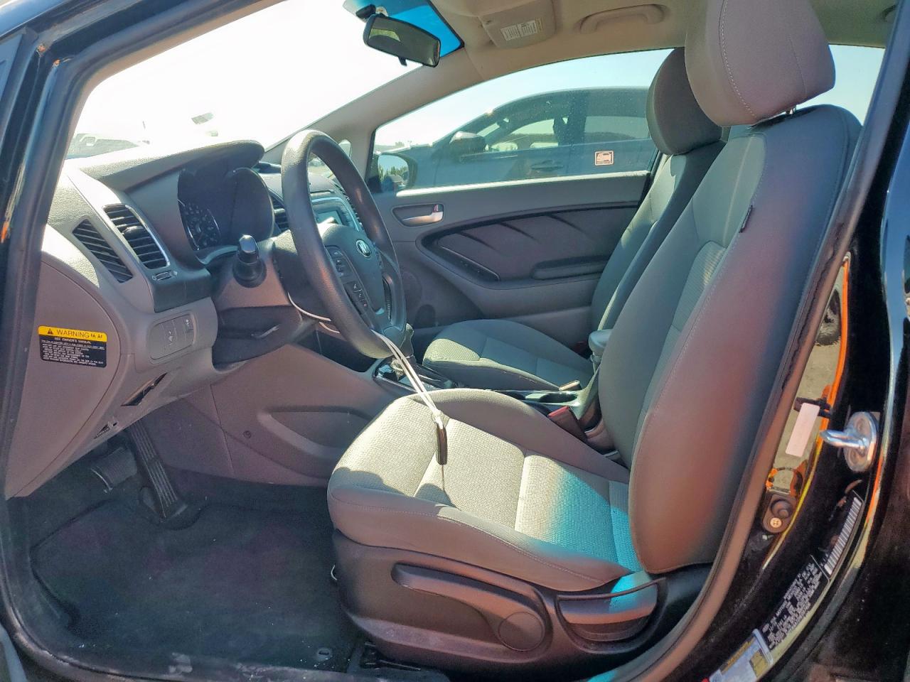 2017 Kia Forte Lx VIN: 3KPFK4A72HE097406 Lot: 90719015