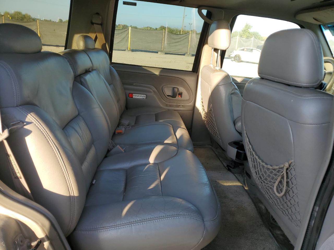 1999 Chevrolet Tahoe C1500 VIN: 1GNEC13R8XJ551480 Lot: 82418795