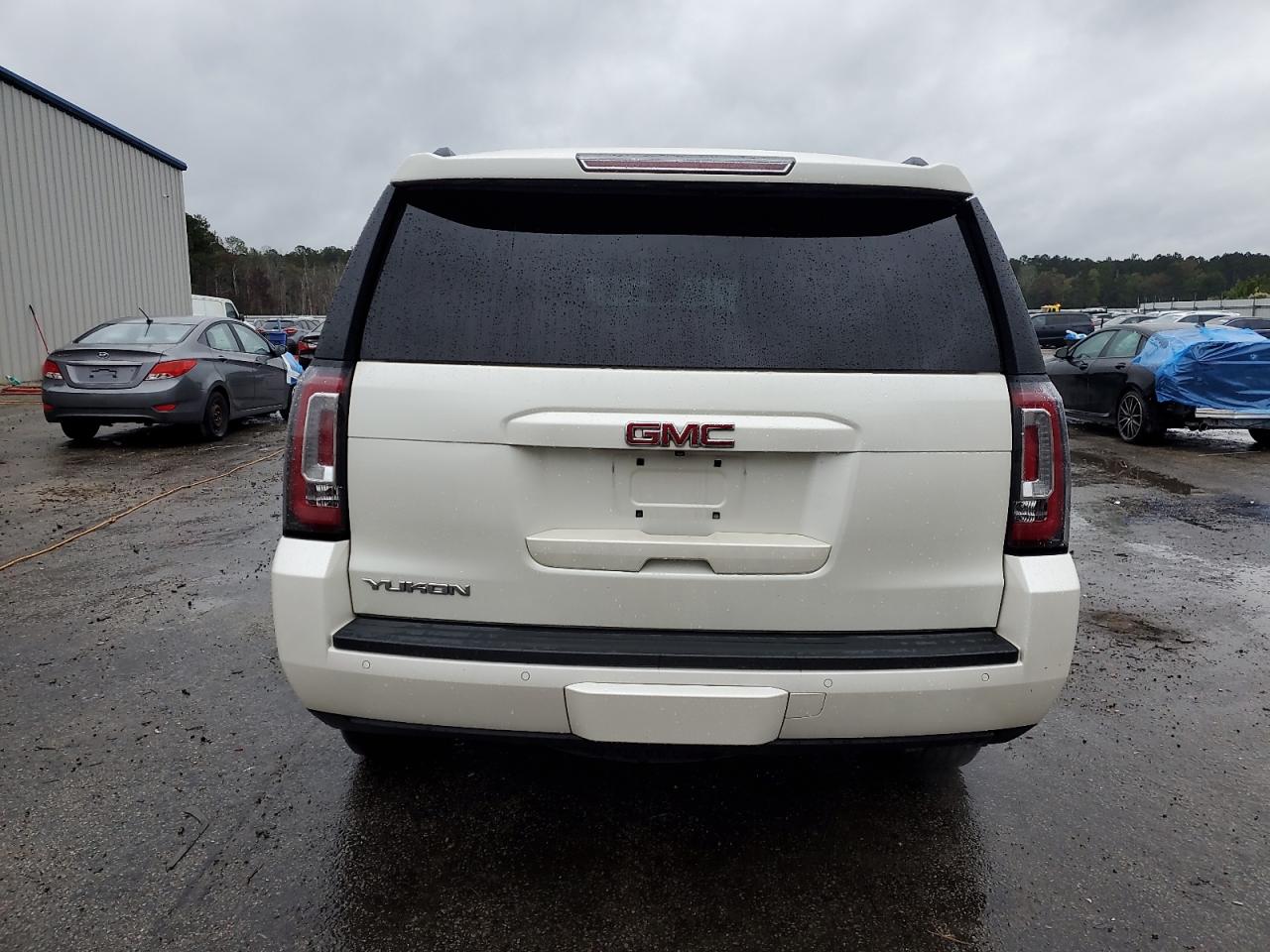 2015 GMC Yukon Slt VIN: 1GKS1BKC5FR261898 Lot: 89858915