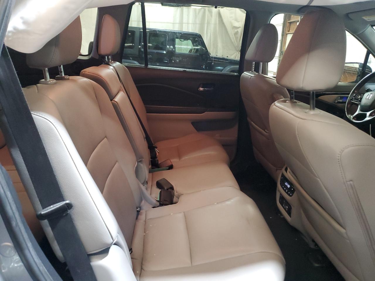 2019 Honda Pilot Touring VIN: 5FNYF6H95KB024032 Lot: 84618695