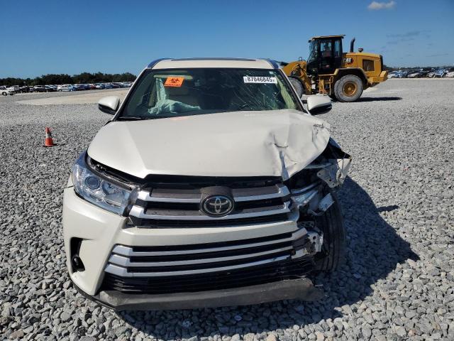  TOYOTA HIGHLANDER 2019 Белы