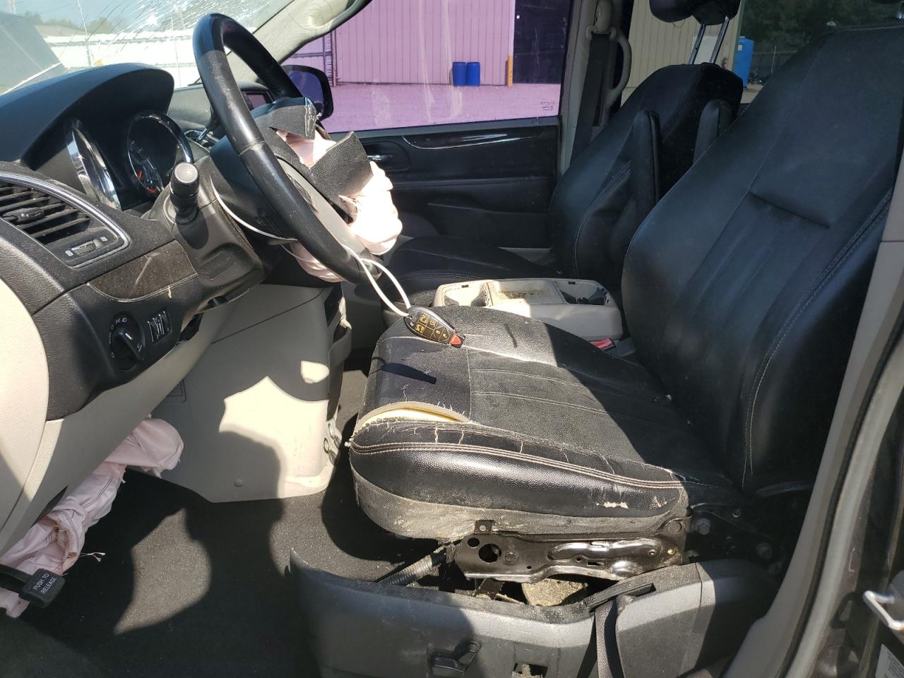 2015 Chrysler Town & Country Touring VIN: 2C4RC1BG9FR571452 Lot: 85123145