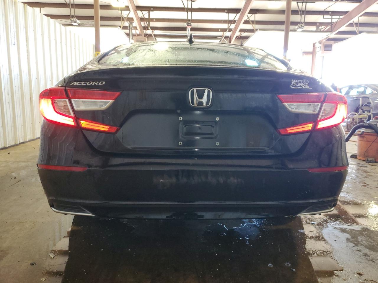 2018 Honda Accord Lx VIN: 1HGCV1F17JA247744 Lot: 84905375