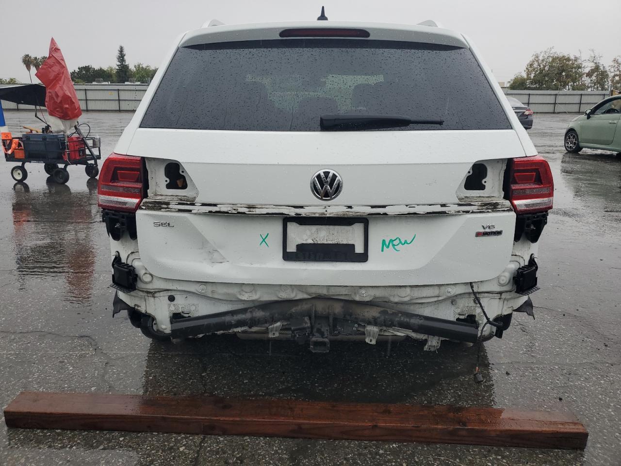 2018 Volkswagen Atlas Sel VIN: 1V2MR2CA0JC555990 Lot: 84043015