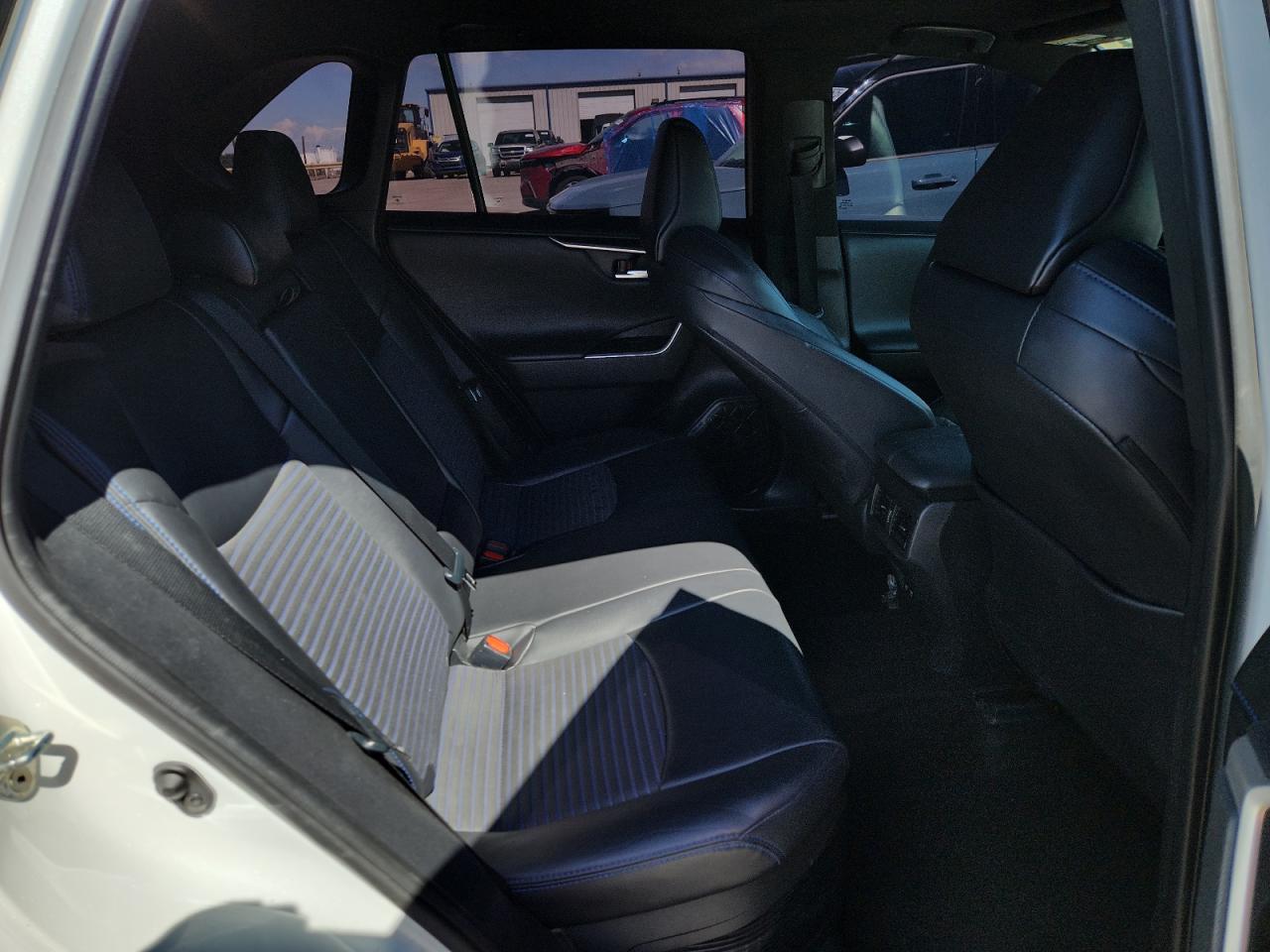 2019 Toyota Rav4 Xse VIN: 2T3EWRFV7KW028730 Lot: 82260485