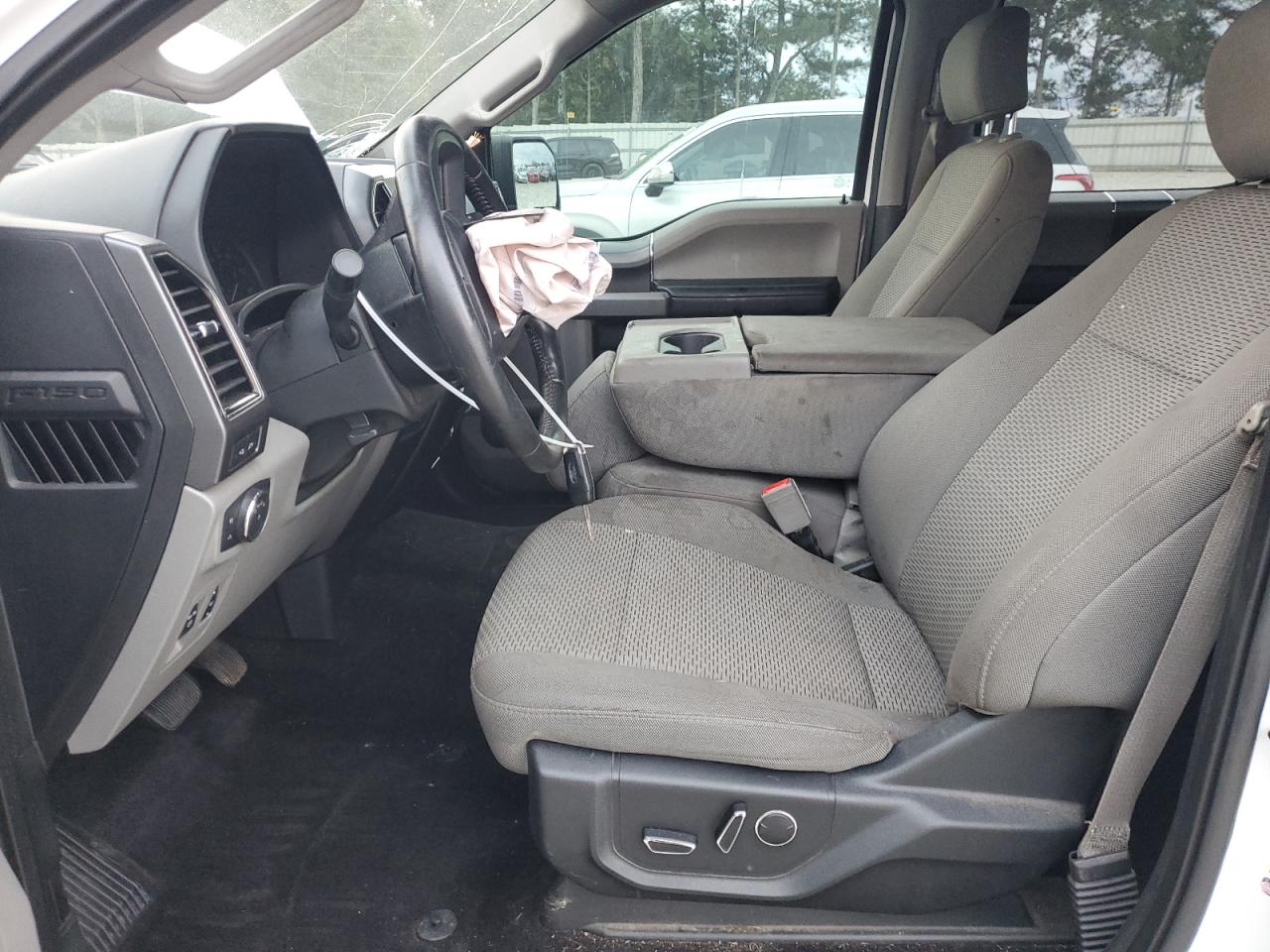 2018 Ford F150 Supercrew VIN: 1FTEW1CP2JFC59736 Lot: 82231545