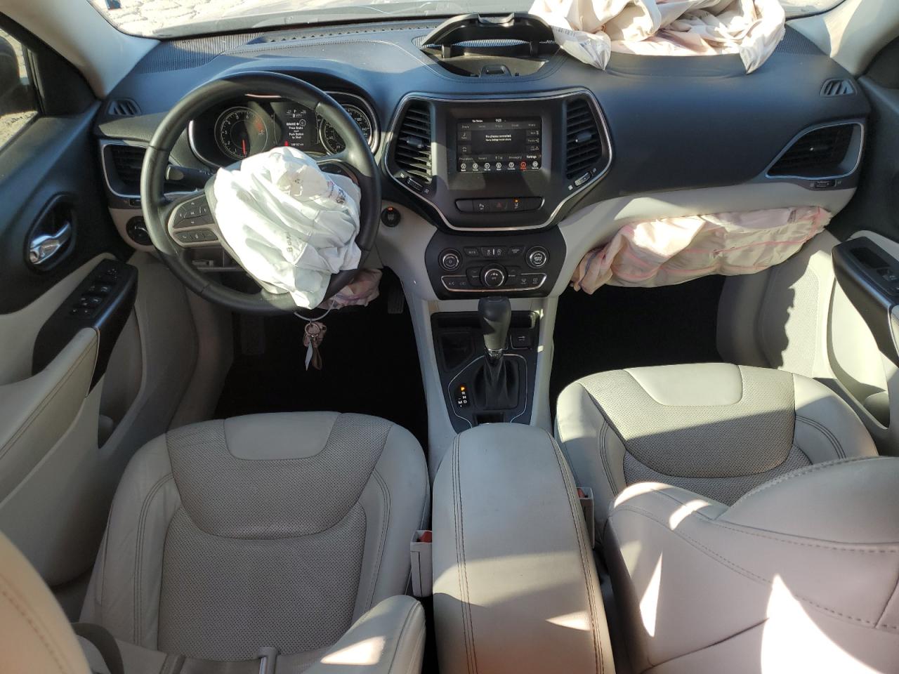 2021 Jeep Cherokee Latitude Lux VIN: 1C4PJLMXXMD106880 Lot: 86262625