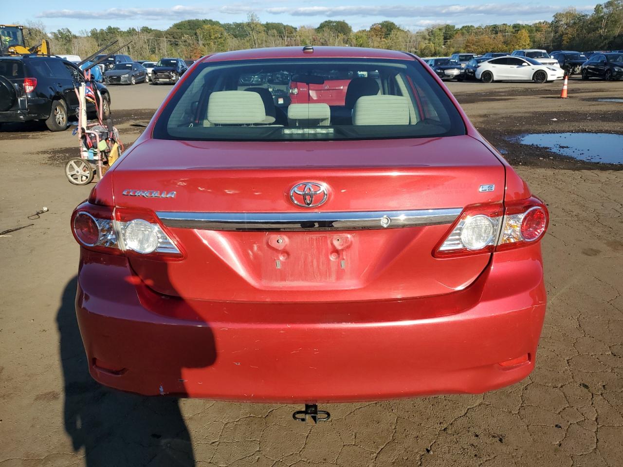 2011 Toyota Corolla Base VIN: JTDBU4EE5BJ102819 Lot: 82288485
