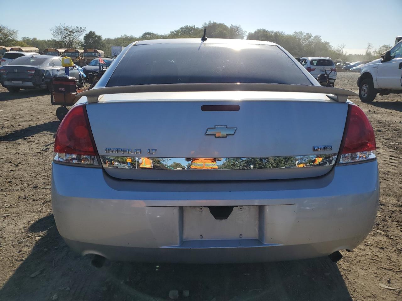 2009 Chevrolet Impala 2Lt VIN: 2G1WC57M091318363 Lot: 82368565