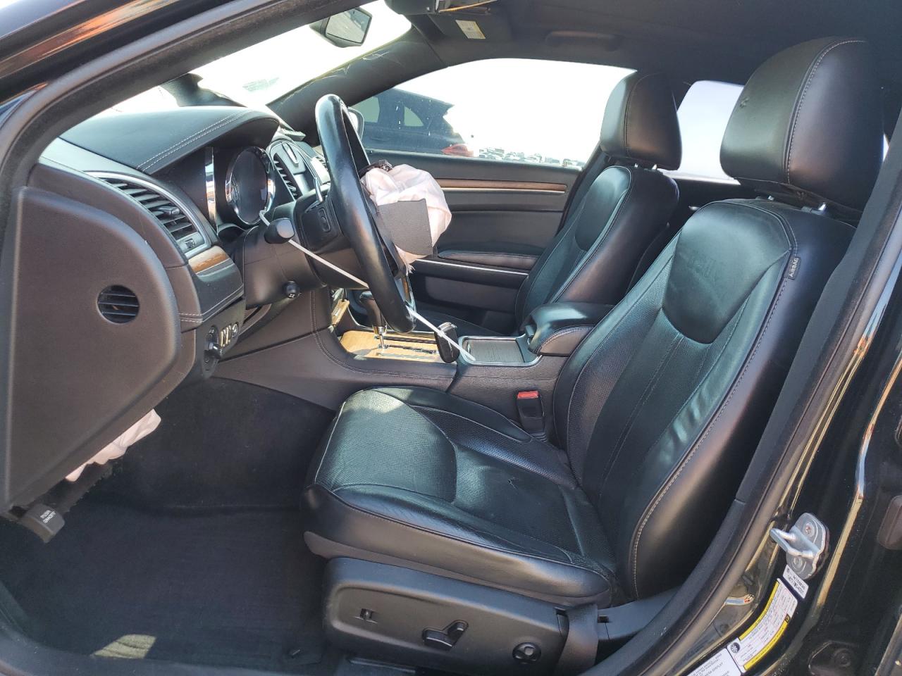 2014 Chrysler 300C Varvatos VIN: 2C3CCAJT8EH120672 Lot: 82295555